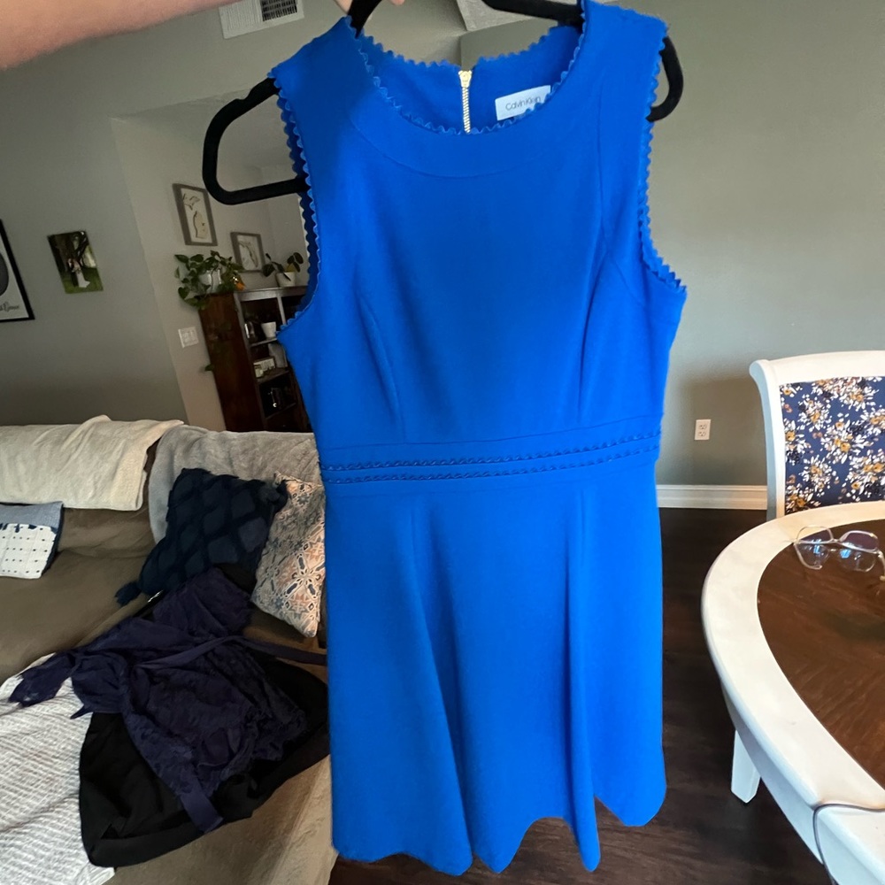 Calvin Klein Royal Blue Sleeveless Scalloped Trim
Zip Back Dress Womens Size 8